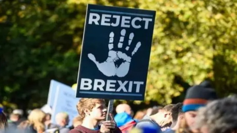 英鎊貶值原因全解析：從脫歐到央行政策一篇看懂投資換匯關鍵
