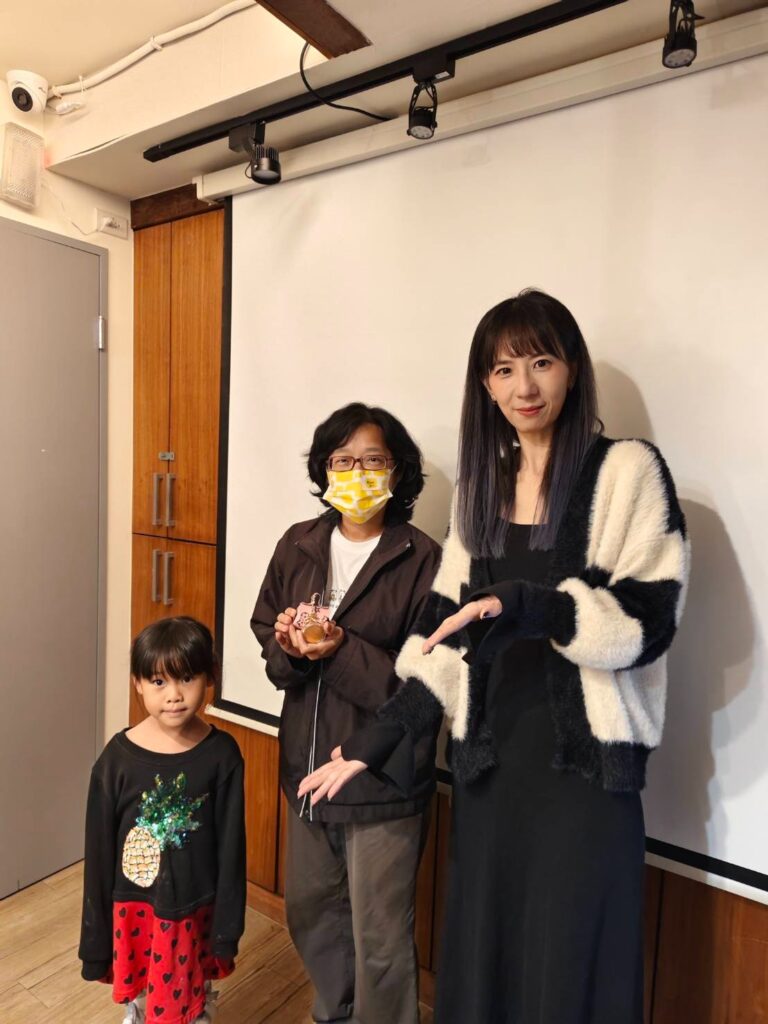 2025 自媒體經營秘笈大公開:Ultima Markets x 出爆影音揭示「內容即資產」的新世代財富體系 4 自媒體經營,流量變現,Ultima Markets,出爆影音,2025短影音趨勢 2025 自媒體經營秘笈大公開:Ultima Markets x 出爆影音揭示「內容即資產」的新世代財富體系